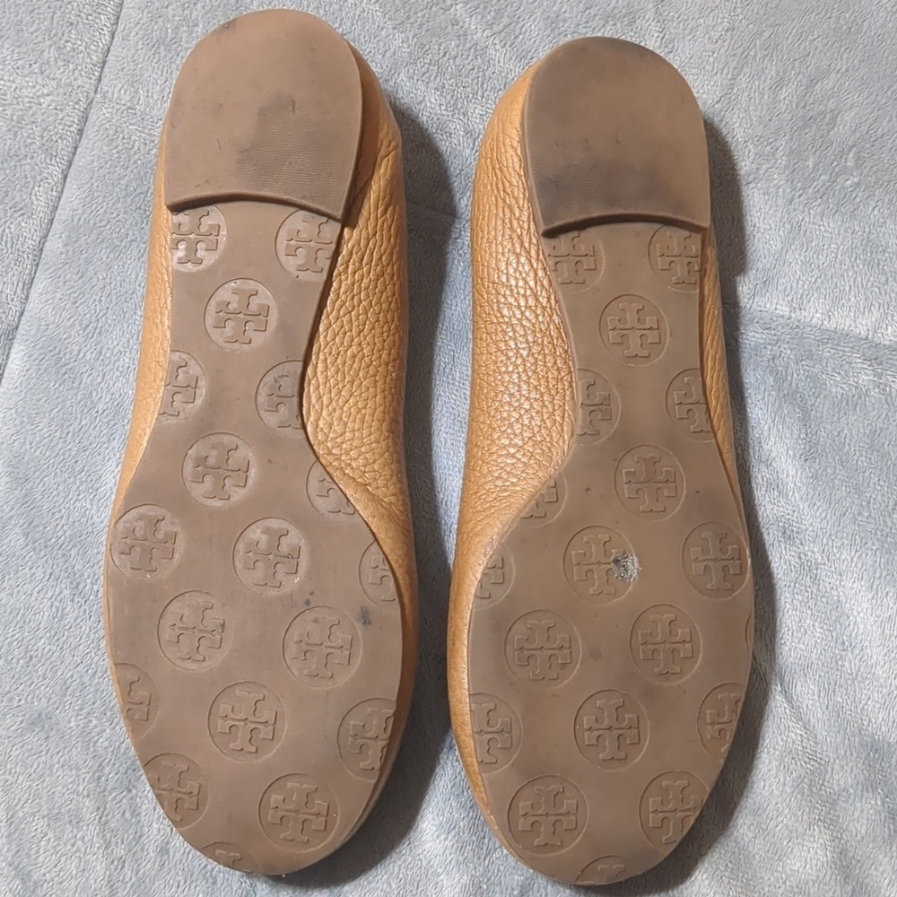 Tory Burch Reva Tumbled Logo Flats size 4.5 - Picture 7 of 10